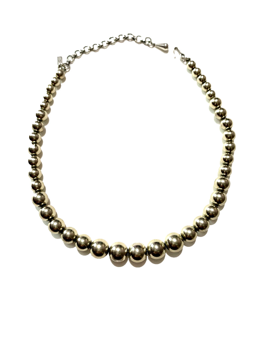 Vintage Monet Patented Silver Tone Graduated Beaded Necklace Choker Chain Strung